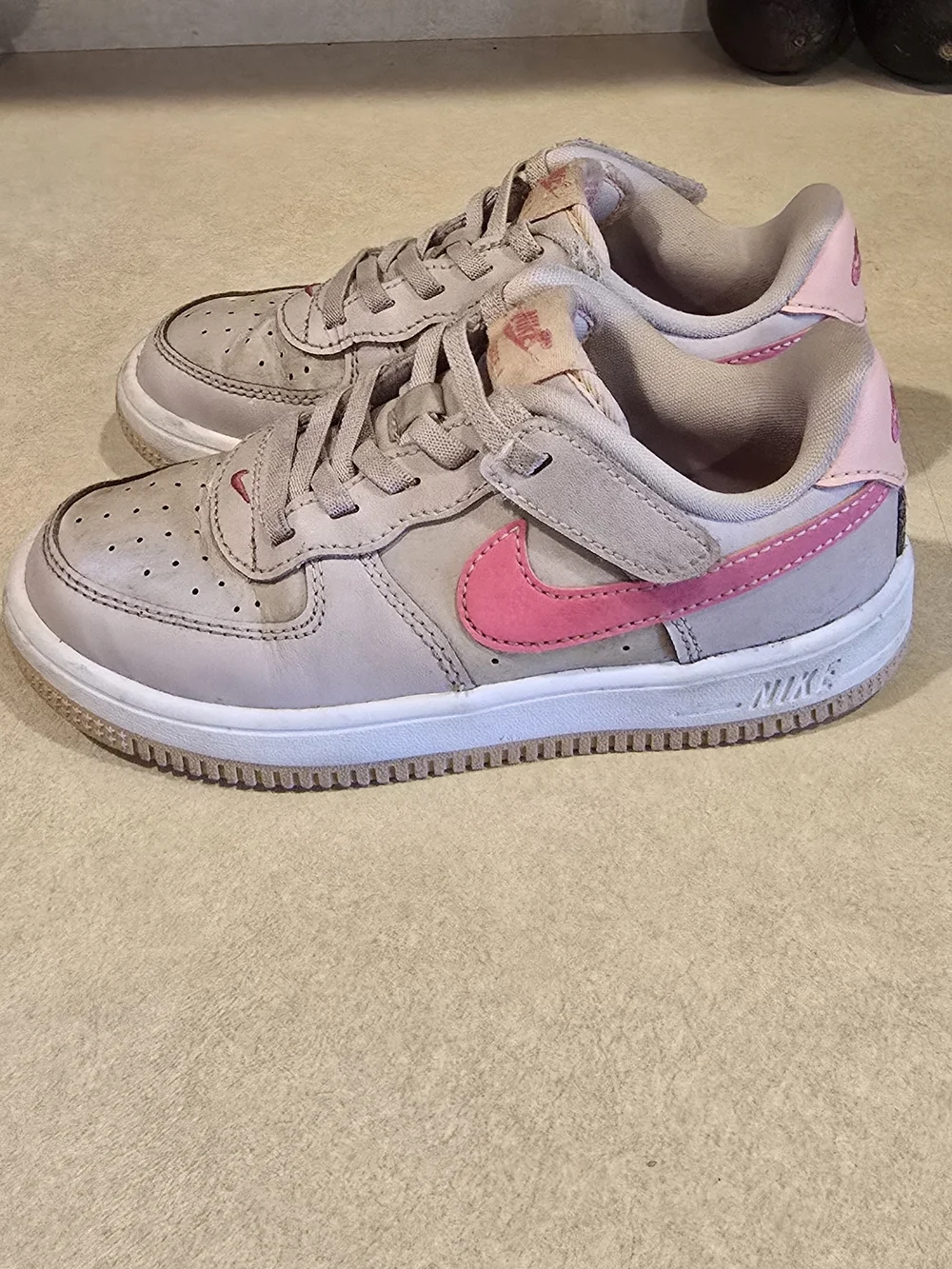 Nike Kids Gray and Pink Low-Top Sneakers